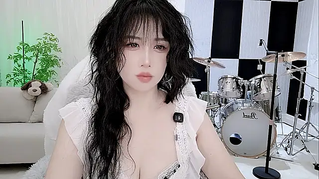 Vaness-a online show from October 16, 7:59 pm