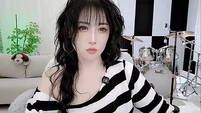 Vaness-a online show from October 18, 11:16 pm