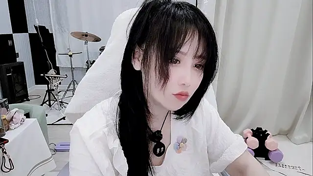 Snapshot of Vaness-a chatting on June 10, 5:12 pm Vaness-a online show from June 10, 5:12 pm