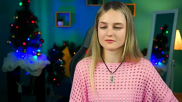 DeboraLarson online show from December 17, 10:01 am