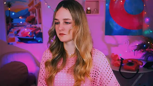 DeboraLarson online show from December 24, 4:00 am