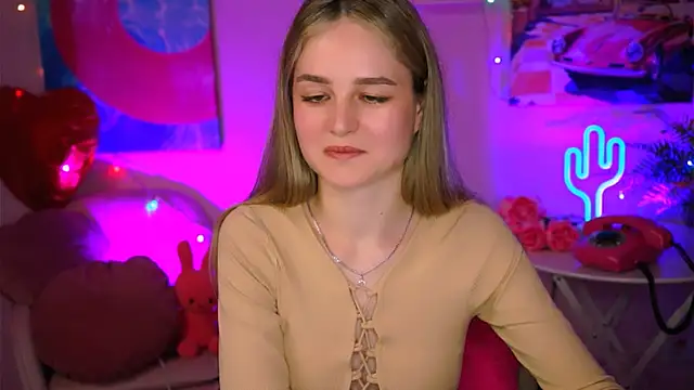 DeboraLarson online show from March 11, 7:15 am