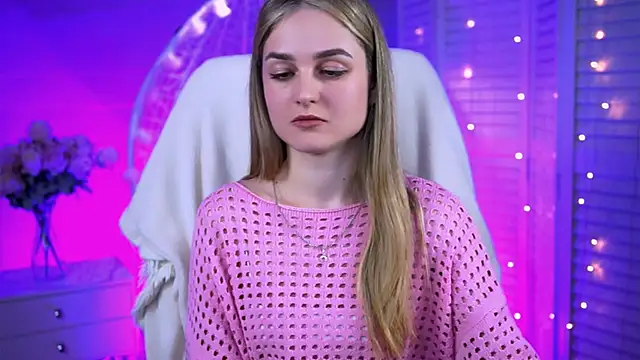 DeboraLarson online show from March 19, 10:22 am