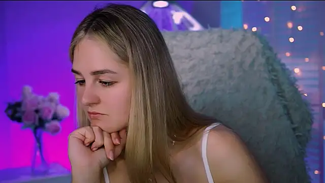 DeboraLarson online show from September 11, 4:12 am