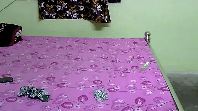 Snapshot of Couple_For_You18 chatting on March 20, 5:25 pm Couple For You18 online show from March 20, 5:25 pm