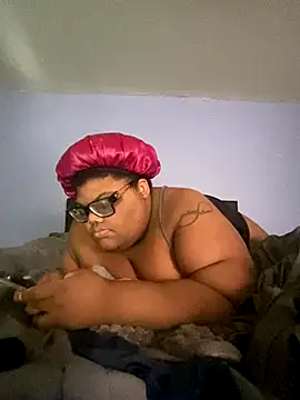 Snapshot of dondivax3 chatting on September 8, 7:46 pm dondivax3 online show from September 8, 7:46 pm