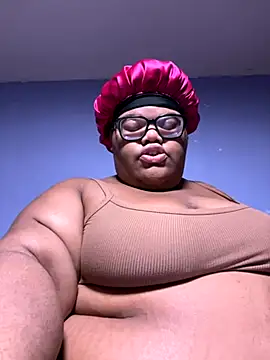 Snapshot of dondivax3 chatting on October 21, 10:38 am dondivax3 online show from October 21, 10:38 am