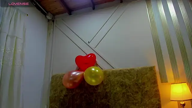 ashley  foxx  online show from October 8, 2:04 pm