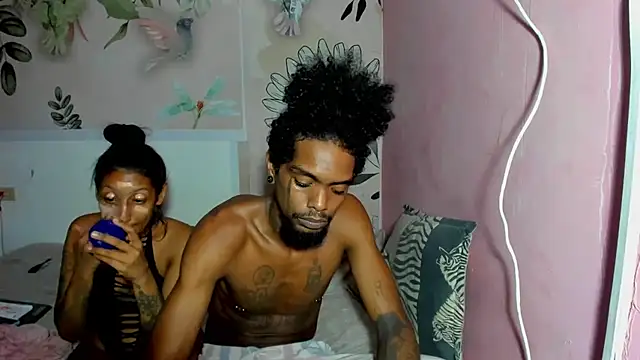 hot ebanospicy online show from June 28, 2:39 am
