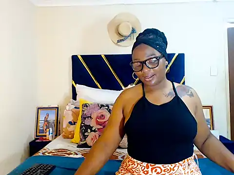 Snapshot of veronica1xxx chatting on February 2, 8:40 pm veronica1xxx online show from February 2, 8:40 pm