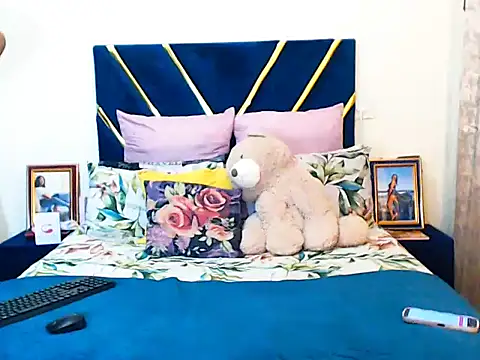 Snapshot of veronica1xxx chatting on February 27, 9:15 pm veronica1xxx online show from February 27, 9:15 pm