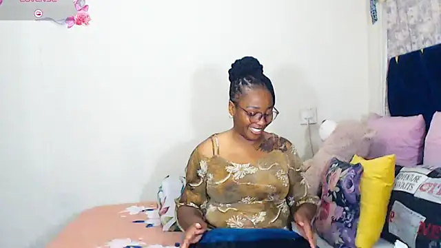 veronica1xxx online show from March 27, 1:44 am