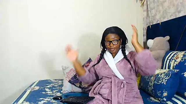 Snapshot of veronica1xxx chatting on July 10, 8:00 pm veronica1xxx online show from July 10, 8:00 pm