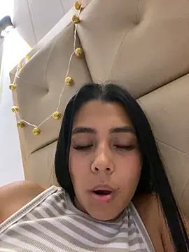 Snapshot of darsha_90 chatting on December 26, 4:21 am darsha 90 online show from December 26, 4:21 am