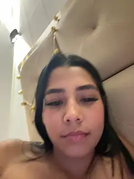 Snapshot of darsha_90 chatting on December 27, 4:47 am darsha 90 online show from December 27, 4:47 am