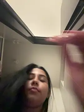 Snapshot of darsha_90 chatting on January 2, 6:29 am darsha 90 online show from January 2, 6:29 am