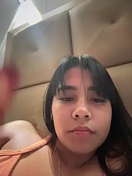 Snapshot of darsha_90 chatting on February 20, 3:12 am darsha 90 online show from February 20, 3:12 am