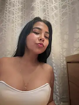 Snapshot of darsha_90 chatting on March 22, 3:09 am darsha 90 online show from March 22, 3:09 am