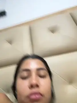 Snapshot of darsha_90 chatting on October 16, 2:01 am darsha 90 online show from October 16, 2:01 am