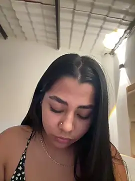 Snapshot of darsha_90 chatting on June 3, 4:04 am darsha 90 online show from June 3, 4:04 am
