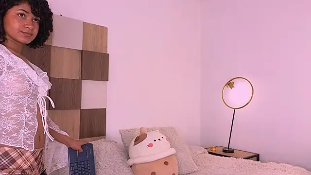 Adele Carter  online show from November 27, 2:52 pm