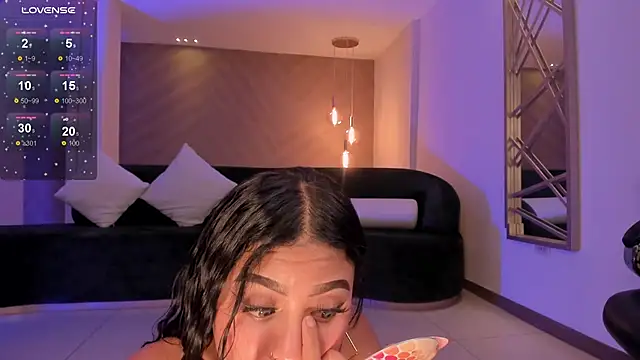 GabriellaLee online show from February 7, 8:22 am