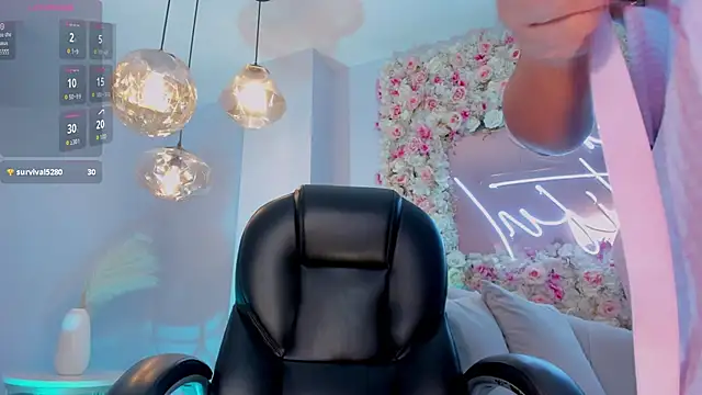 GabriellaLee online show from March 20, 6:19 am