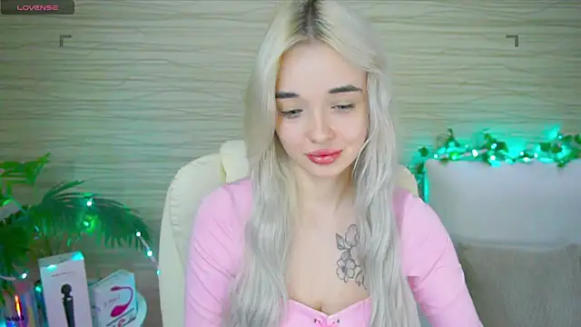 Ashley S online show from February 7, 2:19 am