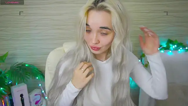 Ashley S online show from February 22, 5:23 am