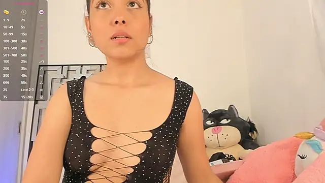 Snapshot of pretty-millie chatting on September 20, 3:29 am pretty-millie online show from September 20, 3:29 am