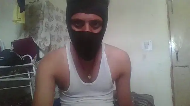 Snapshot of AuntyLover_BhabhiLover_ chatting on February 9, 9:37 am AuntyLover BhabhiLover  online show from February 9, 9:37 am