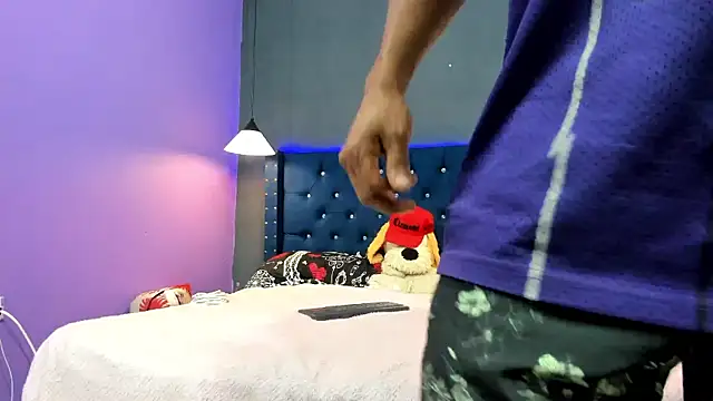 Salomon koude online show from November 6, 7:04 pm