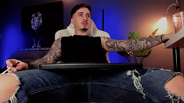 uptomatty online show from February 12, 7:03 am