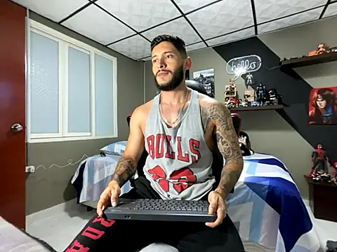 marcel crawford96 online show from November 25, 11:10 am