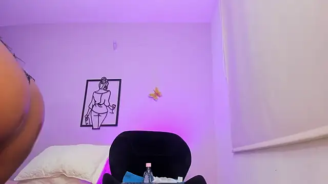 Allison-Bell1 online show from November 6, 12:11 am