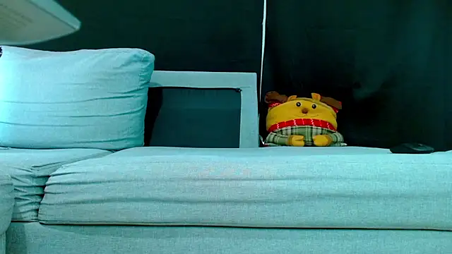 Danyer33 online show from December 4, 3:27 am