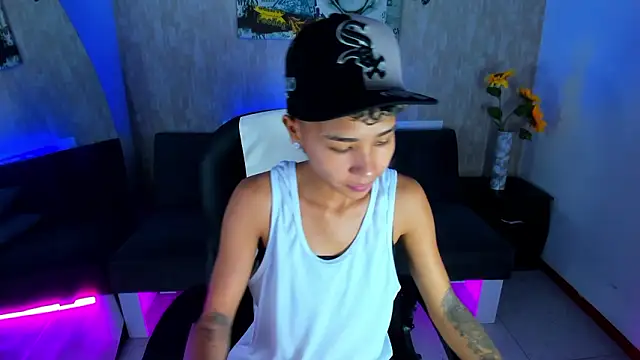 Snapshot of nova_sex01 chatting on February 15, 4:53 am nova sex01 online show from February 15, 4:53 am