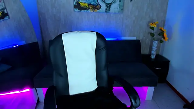 Snapshot of nova_sex01 chatting on February 20, 6:26 am nova sex01 online show from February 20, 6:26 am