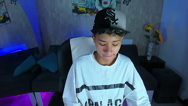 Snapshot of nova_sex01 chatting on March 3, 4:51 am nova sex01 online show from March 3, 4:51 am