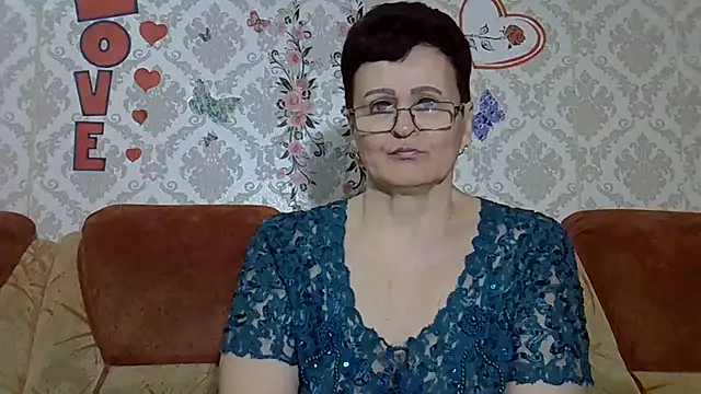 PaulaGolden online show from April 8, 5:35 pm