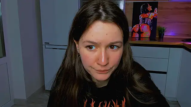 Snapshot of ameli_moon chatting on February 22, 4:51 pm ameli moon online show from February 22, 4:51 pm