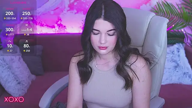 YourLolaBunny online show from January 17, 7:46 am