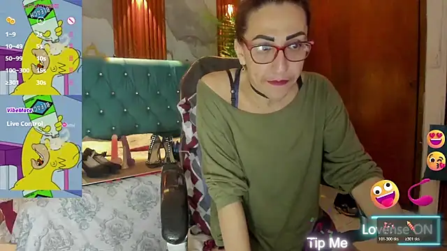 Snapshot of sabrina_dupont chatting on April 15, 1:07 pm sabrina dupont online show from April 15, 1:07 pm