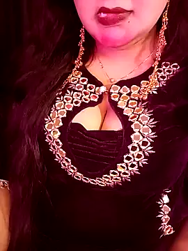 Suhanakhan00 online show from March 14, 5:24 am