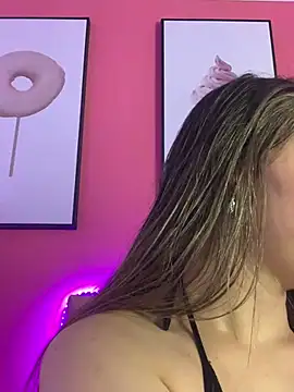 Sophie LS online show from February 9, 6:11 am