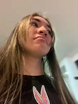 Sophie LS online show from February 11, 3:40 am