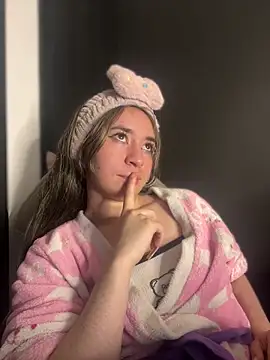 Sophie LS online show from February 28, 7:26 am