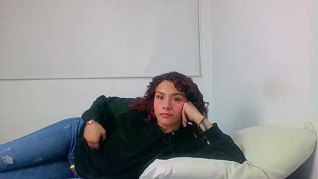 Snapshot of be_sinners chatting on December 31, 1:04 am be sinners online show from December 31, 1:04 am