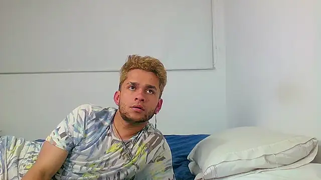 Snapshot of be_sinners chatting on January 7, 8:24 am be sinners online show from January 7, 8:24 am