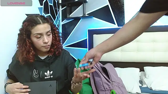 Snapshot of be_sinners chatting on January 22, 2:15 am be sinners online show from January 22, 2:15 am